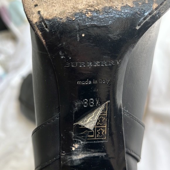 Burberry Knee High Leather Boots -38.5 - Picture 9 of 9